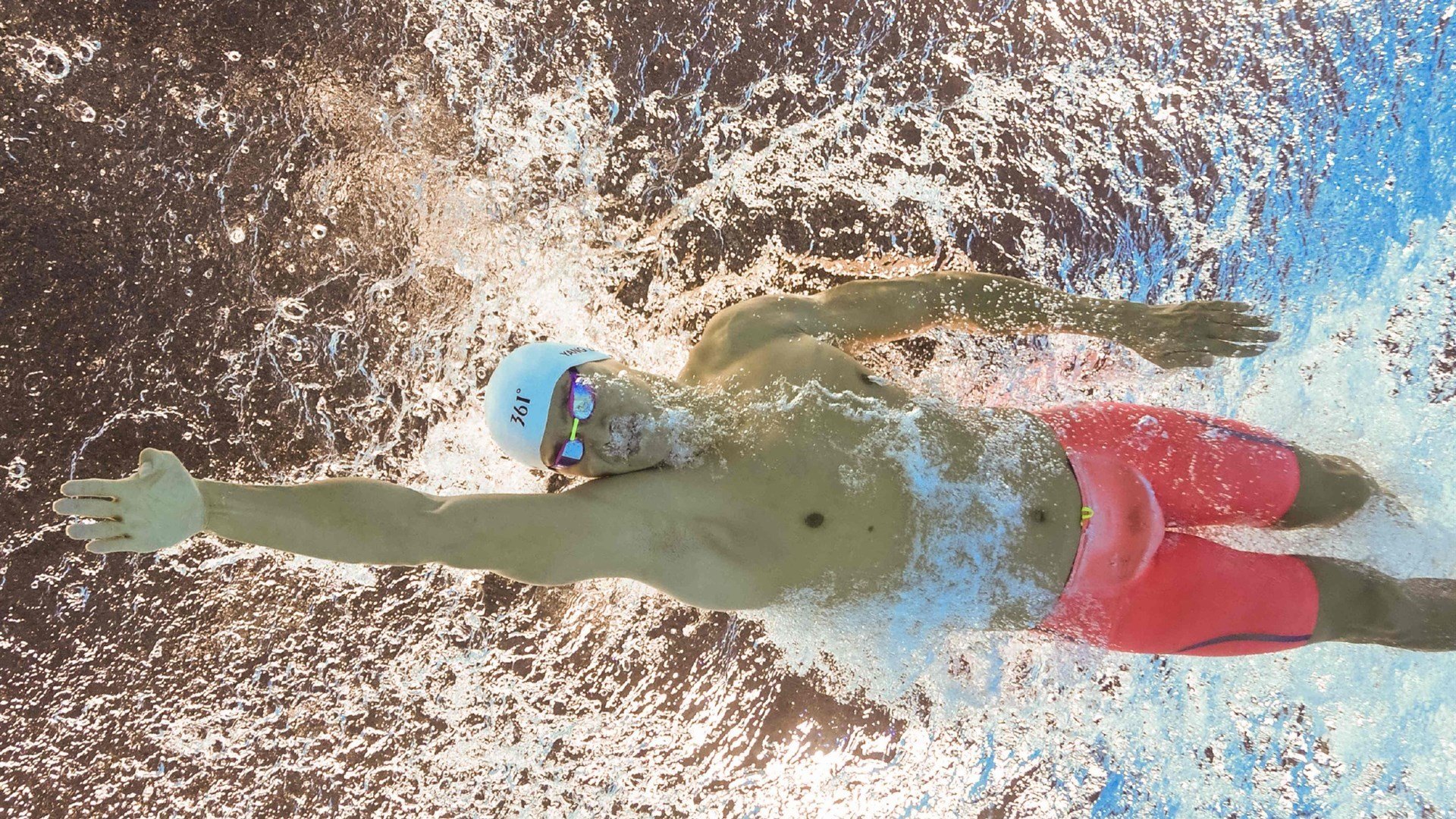 巅峰对决，广厦力克猛龙，武切维奇奥运关键战接管比赛